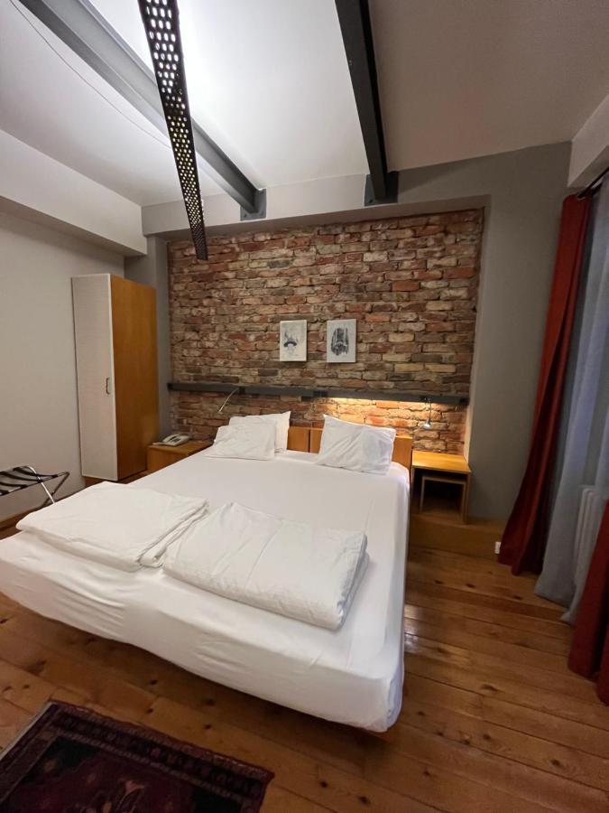 Peradays Hotel Istanbul Ngoại thất bức ảnh