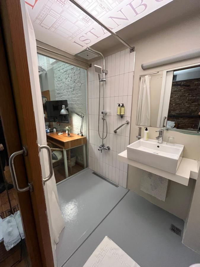 Peradays Hotel Istanbul Ngoại thất bức ảnh