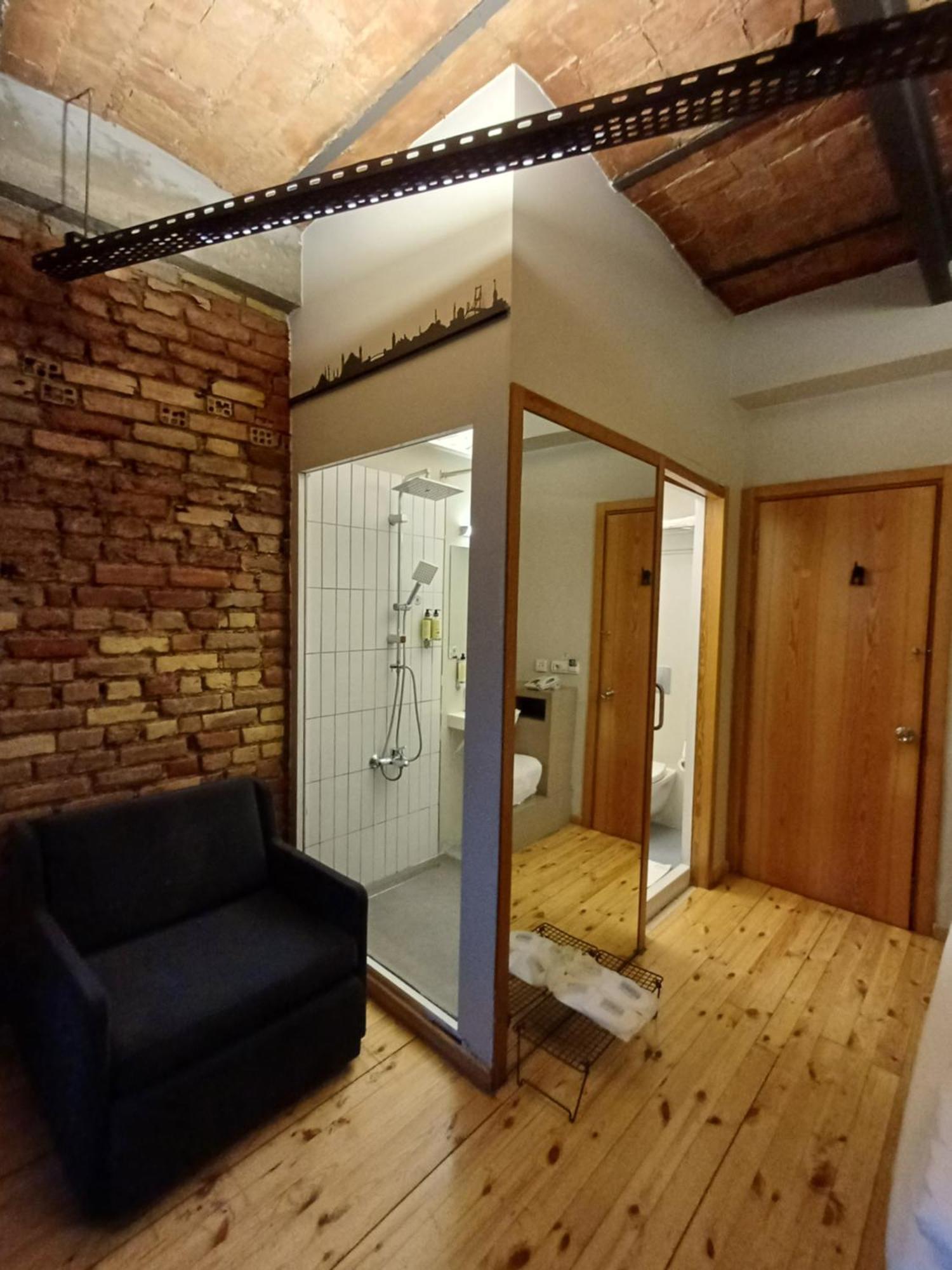 Peradays Hotel Istanbul Ngoại thất bức ảnh