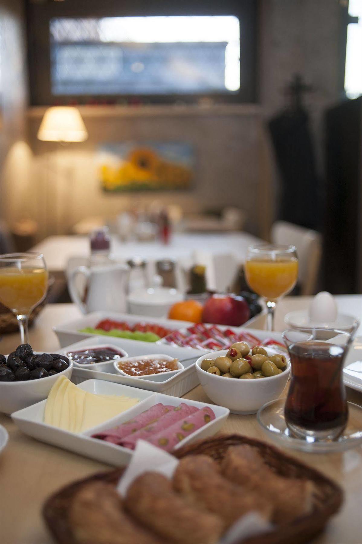 Peradays Hotel Istanbul Nhà hàng bức ảnh